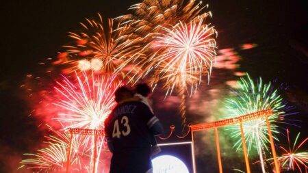 KWDN5VRSF4I4HDK74Y2TD46YVE