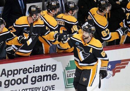 Panthers Penguins Hockey 2 1680388986